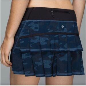 LULULEMON Pace Rival 12" Skirt 4 Navy Camo